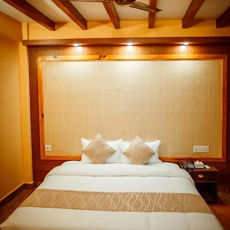 Paradise Boutique Hotel Pokhara Exterior photo