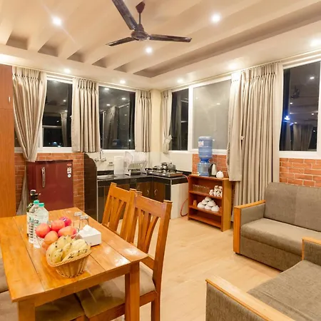 Paradise Boutique Hotel Pokhara Exterior photo